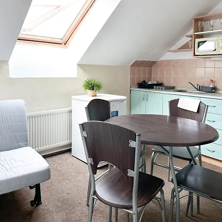 Guest house Levne 3*